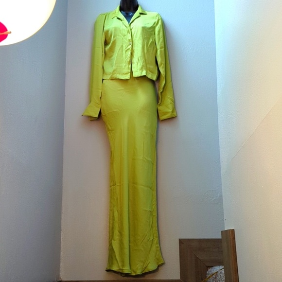 Free people VICTORIA SET 2 pieces silky skirt and top size 4 runs small - Picture 2 of 8